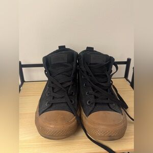 Converse (unisex) skater style shoes